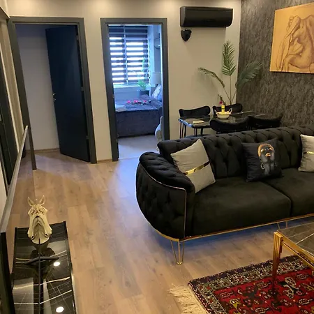 Wonderful And Great Flat In Perfect Location Nisantasi